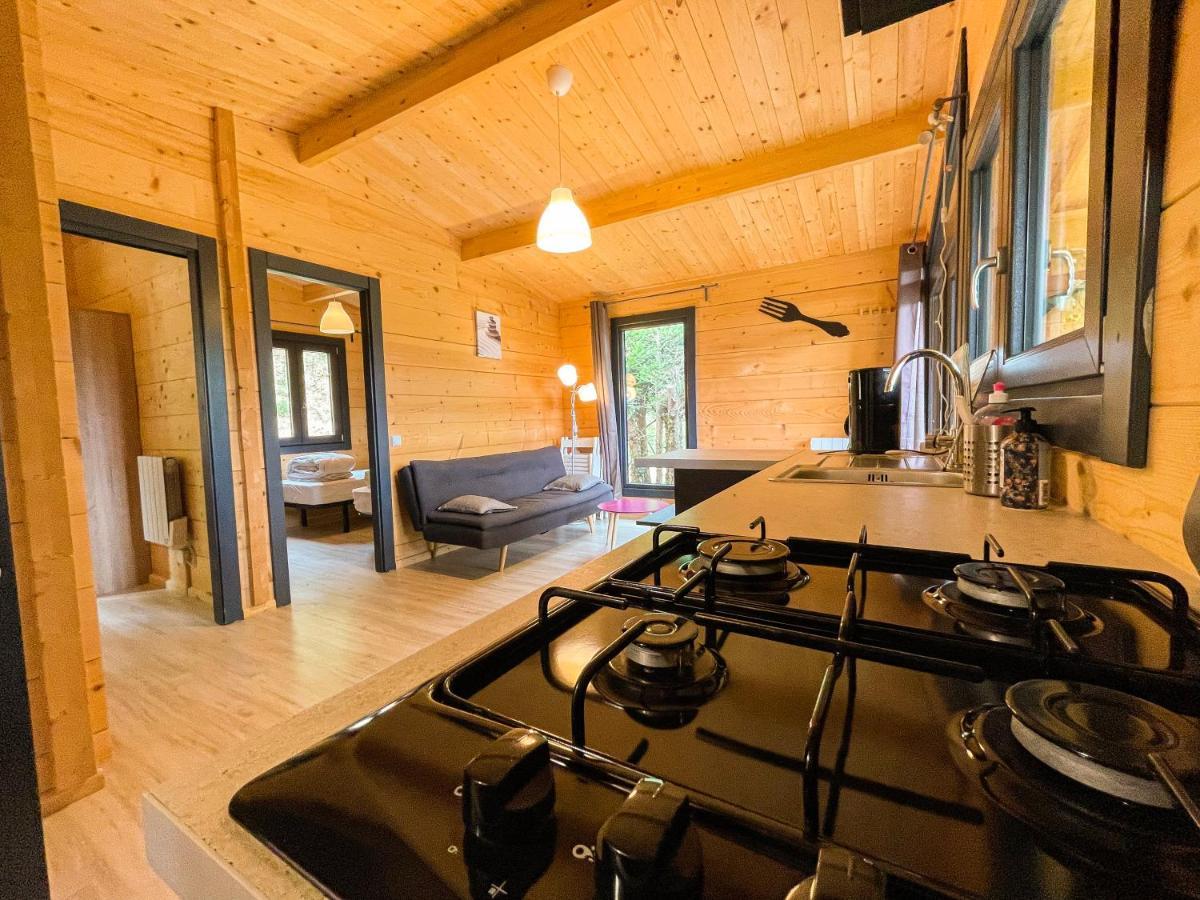 Chalet Nature Sur La Vallee De La Truyere Neuveglise Exterior photo